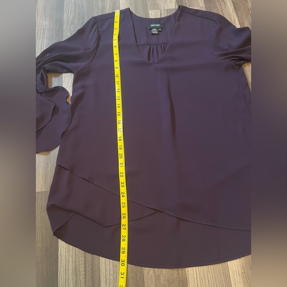 Karen Kane Bracelet Ruffle Sleeve Crossover Top & Faux Suede Moto Pants SZ M/L - Picture 9 of 16